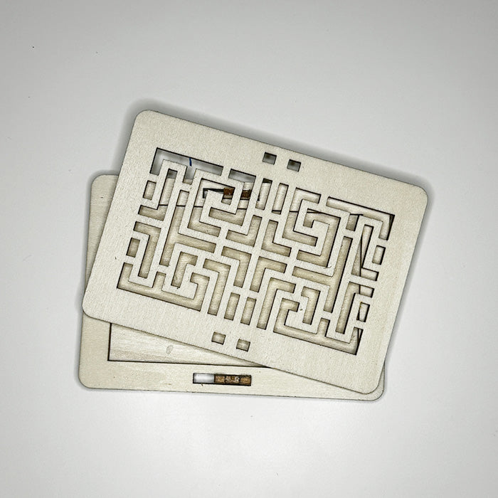 Geometric Gift Card Holder - Maze